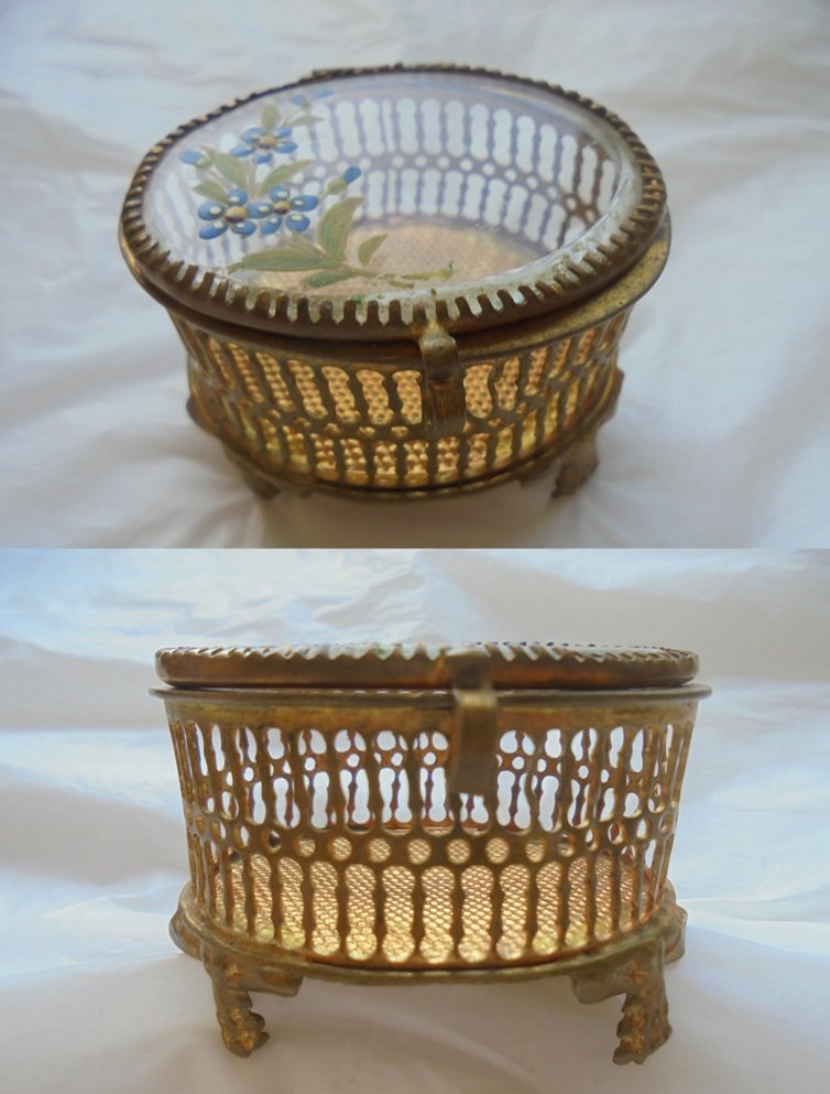 JEWELLERY BOX case Original from 1940s with cover in glass hand painted