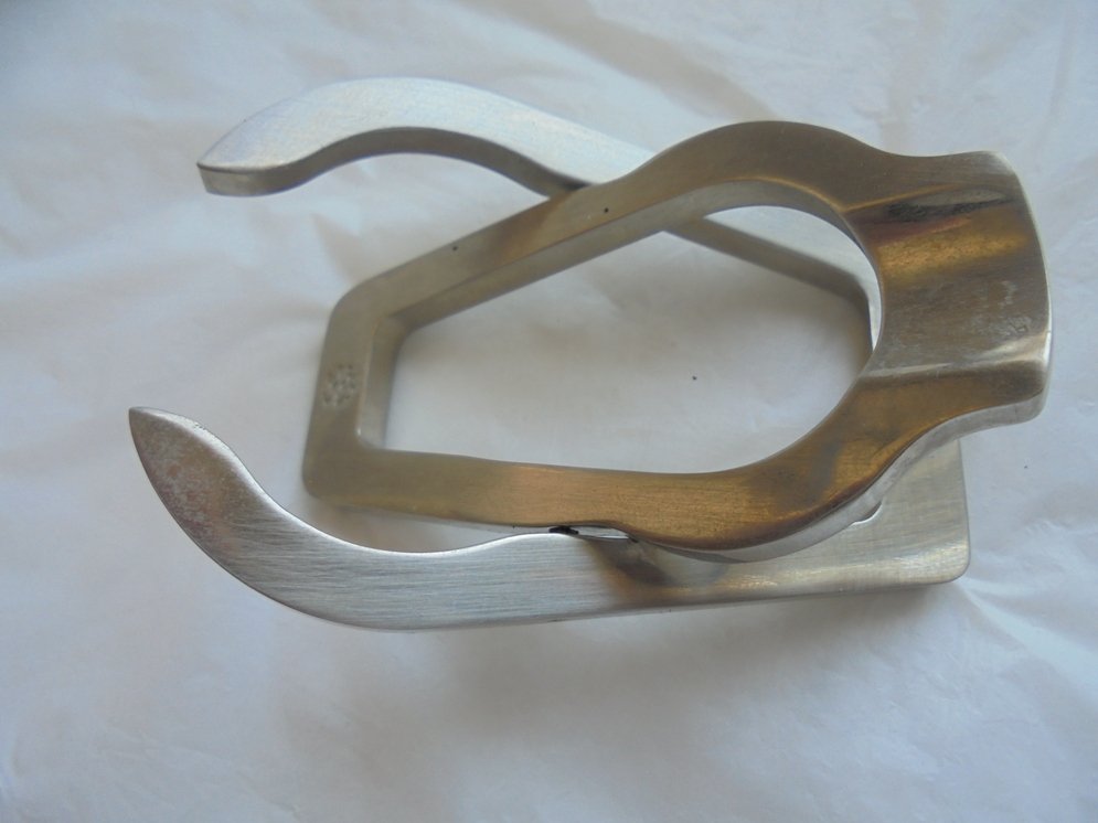 SAVINELLI ITALY PIPE stand in steel Original Art deco