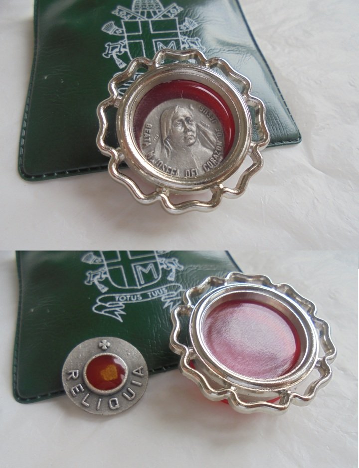 RELIQUARY RELIC of Maria Josefa Sancho de Guera del Corazon 1950s ORIGINAL