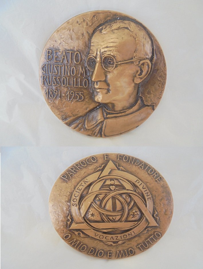 BRONZE MEDAL of Giustino Russolillo Giustino Maria SS. Trinità 2011 for Beatification