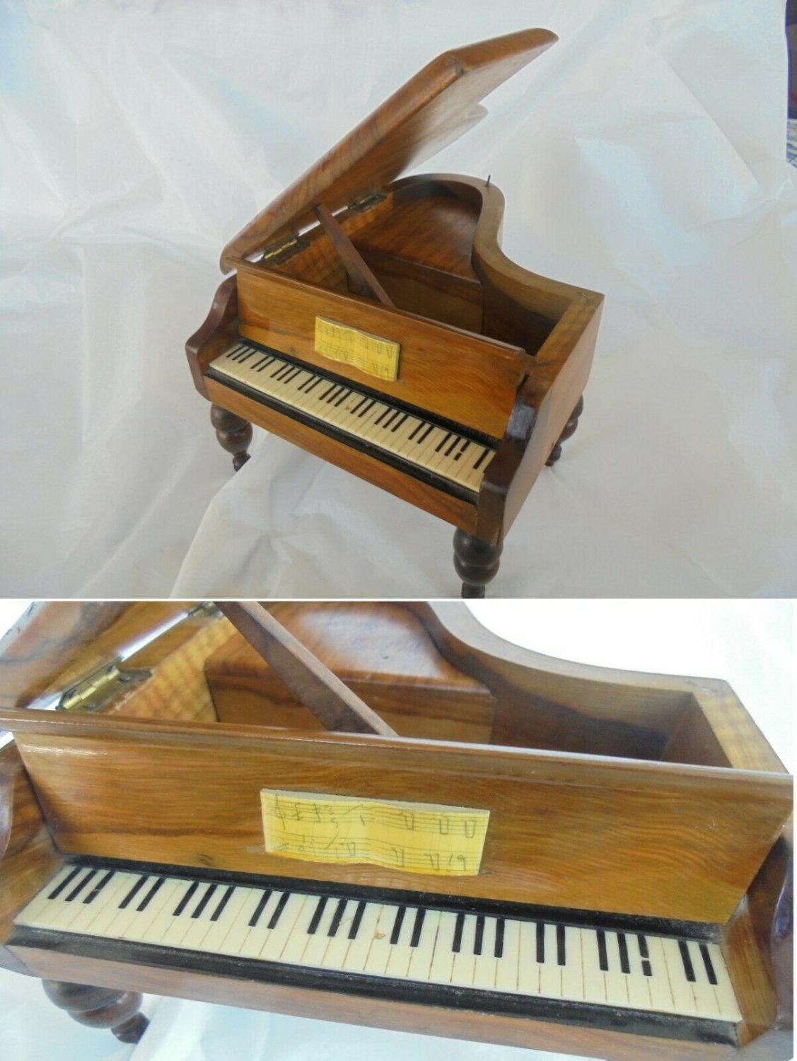 MINIATURE PIANO CARILLON box Original in wood Made in Italy 1960s