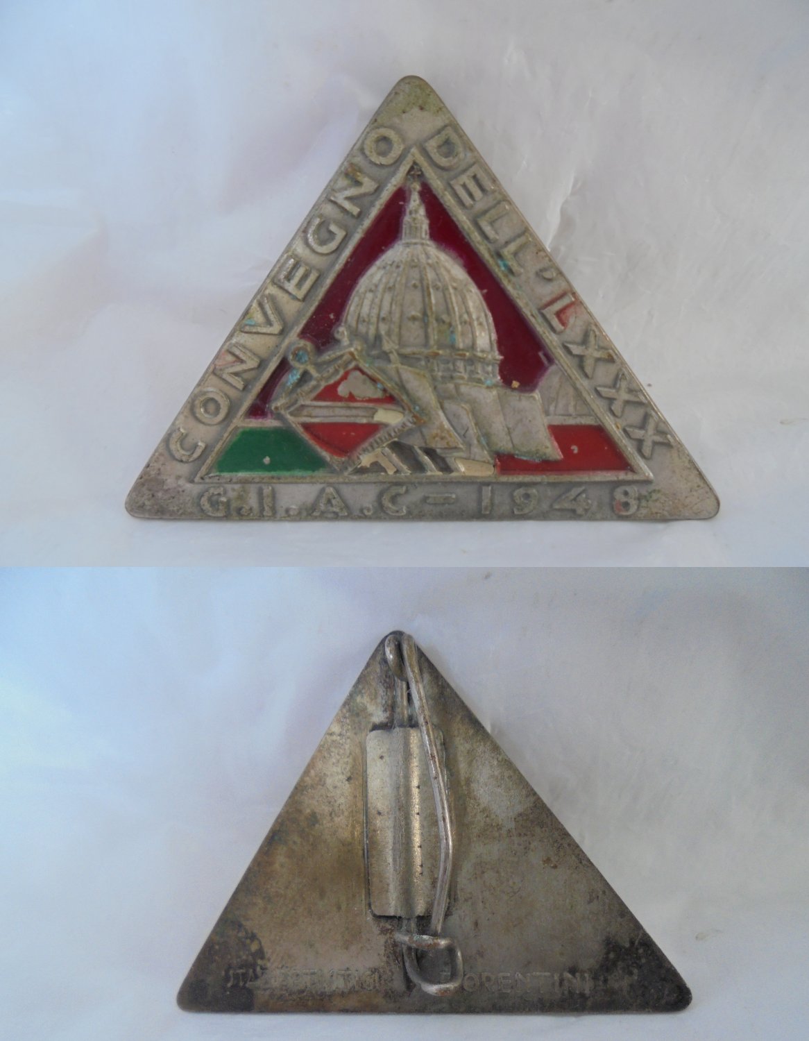 Giovani Italiani Azione Cattolica pin in bronze and lacquè Original 1948 Young Catholics