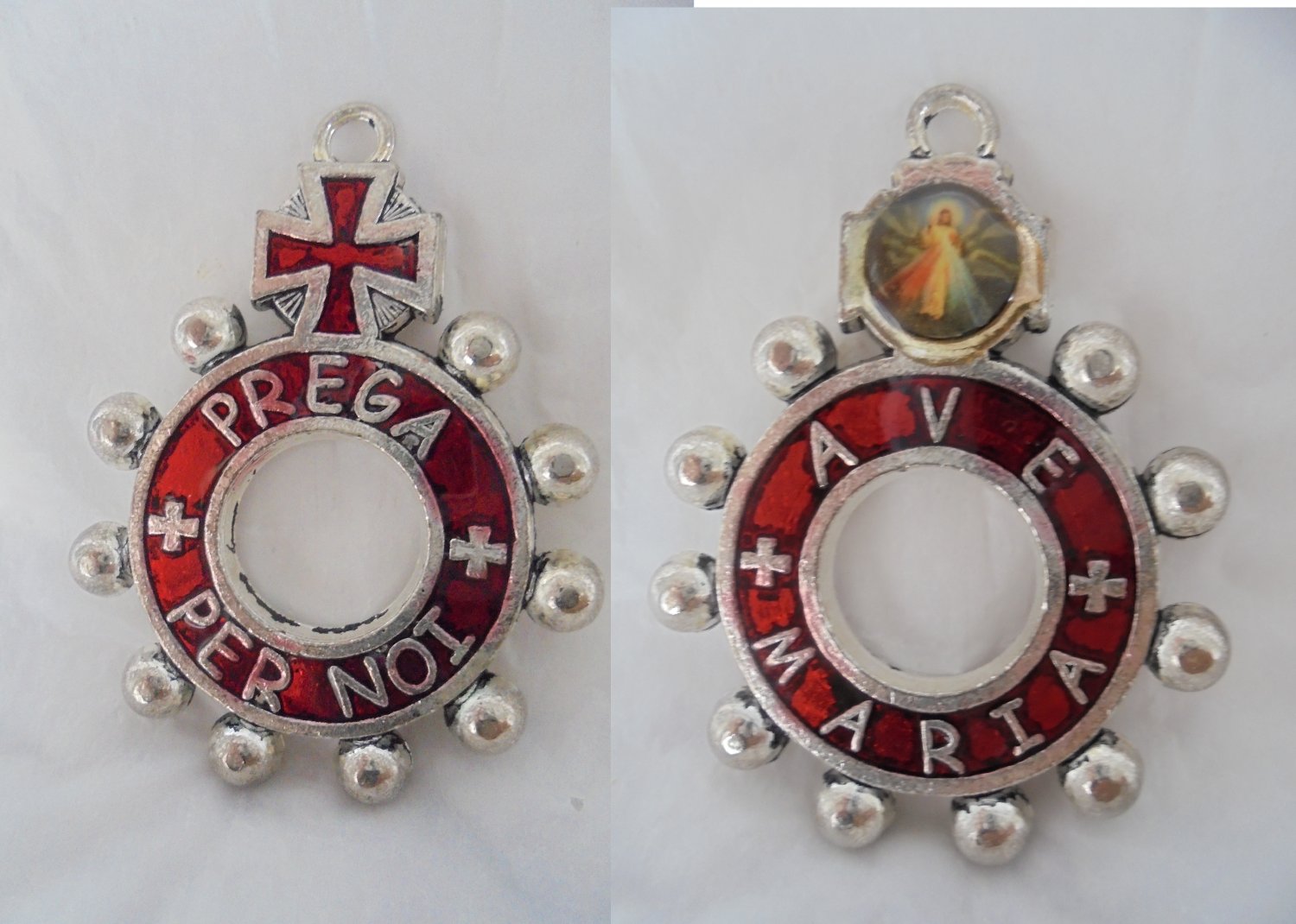 Praying ROSARY BOY SCOUTS ring lacqe in red color Original