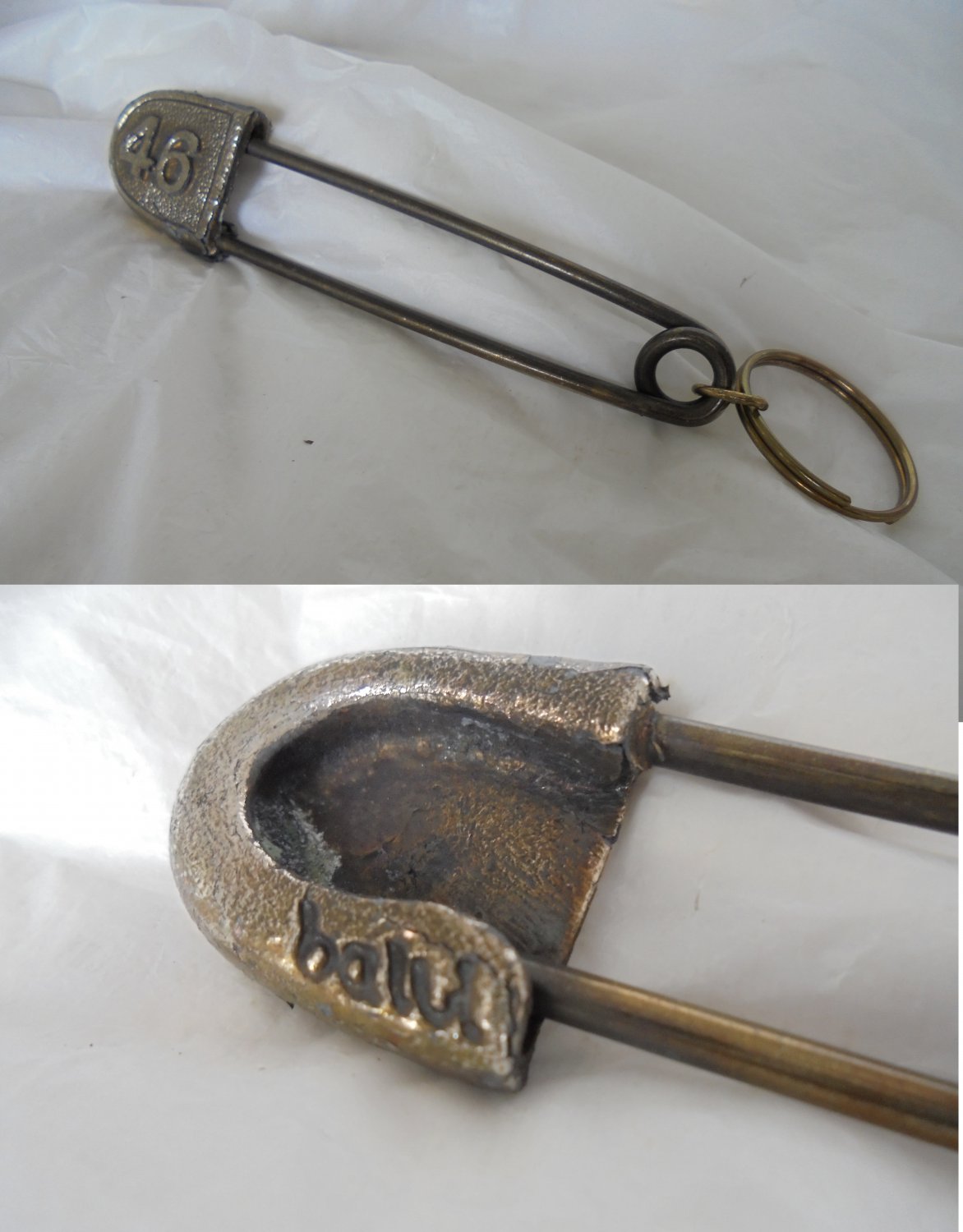 KEYCHAIN in metal safety pin designed by DOMENICO BALLI Original 1970s Italy