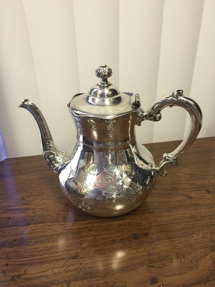 Mermod & Jaccard Jewelry Co. St. Louis Engraved Silverplate Teapot 8" Tall