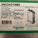SCHNEIDER LXM32AD18M2 New In Box 1pcs