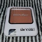 Wet n Wild Bronzzer 702A Medium Dark bronzing powder