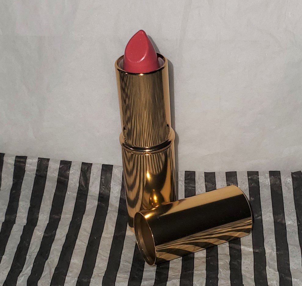 Estee Lauder Signature lipstick Pink Champagne GWP Tube