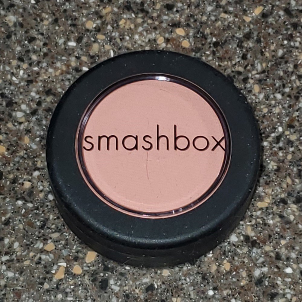 Smashbox blush in Smashing Aperature peachy nude