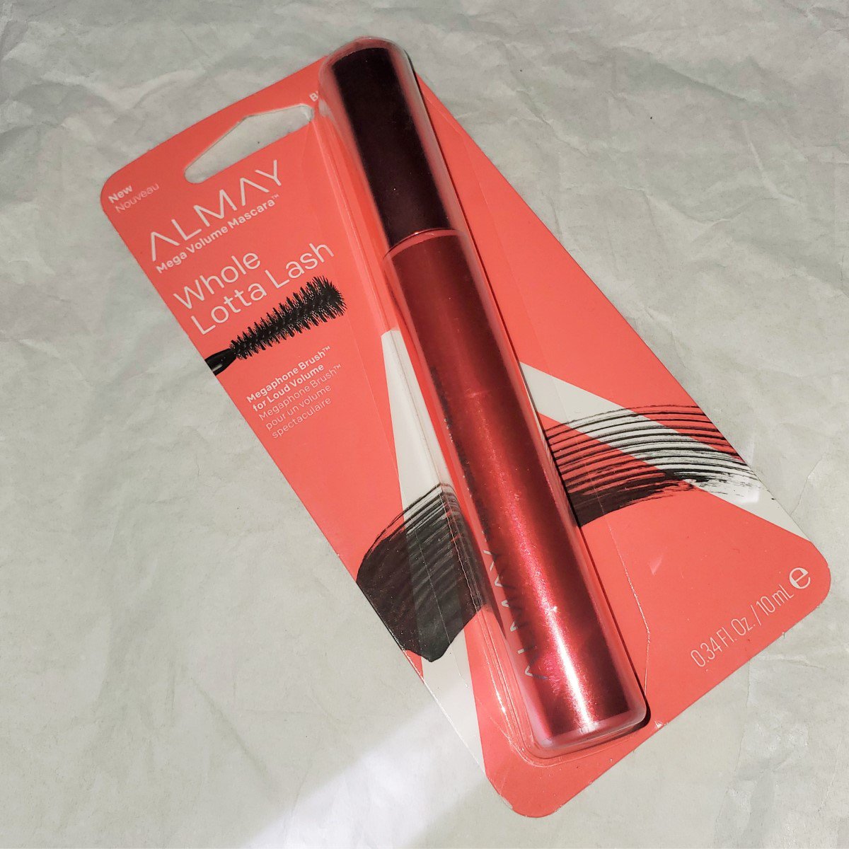 Almay Whole Lotta Lash mascara 010 Blackest Black