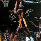 Shaquille O'Neal Signed Los Angeles Lakers 16x20 Dunk VS Spurs Photo BAS