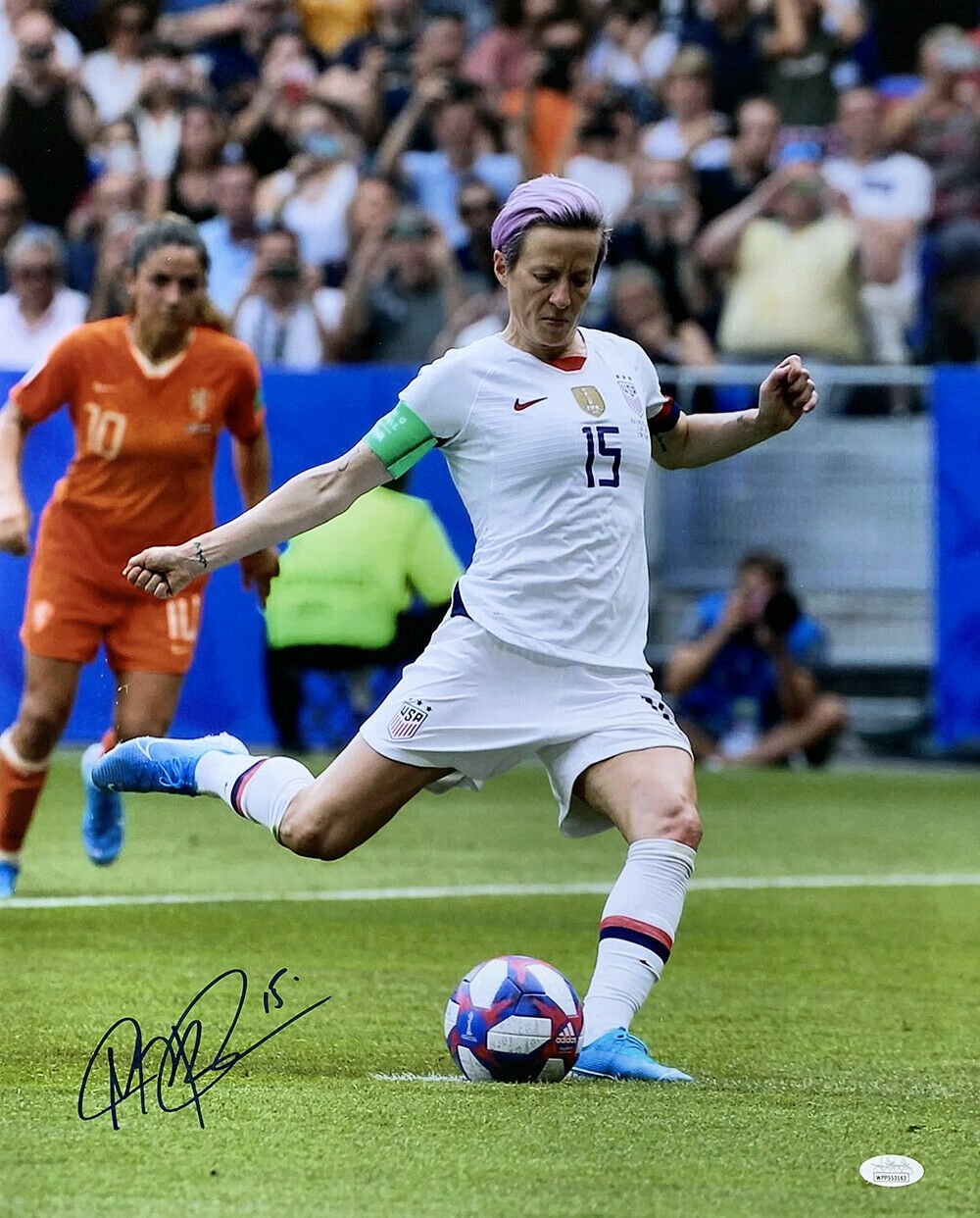 Megan Rapinoe Team Usa Signed 16x20 Kick Photo Jsa 