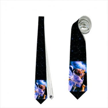 Necktie e.t. et the exra-terrestrial