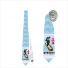 Necktie naked gun