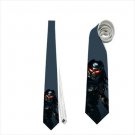 Necktie predator alien