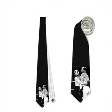 Necktie the kid charles chaplin