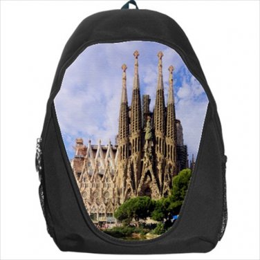 backpack barcelona sagrada familia