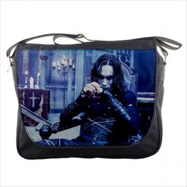 Messenger bag the crow
