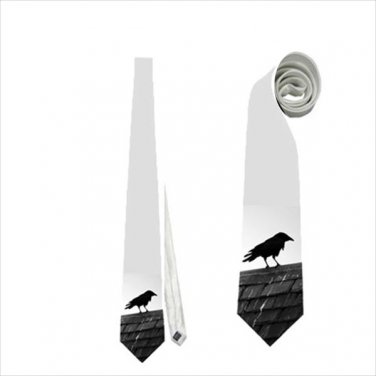 Necktie crow ornitologist