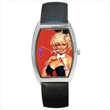 Barrel Style Watch country singer Dolly Parton