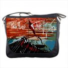 Messenger bag wall pink floyd