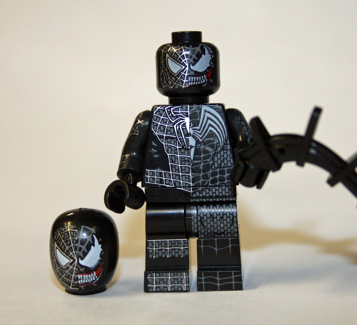 Spider-Man Venom Symbiote Suit Hybrid Lego Compatible Minifigure Toys