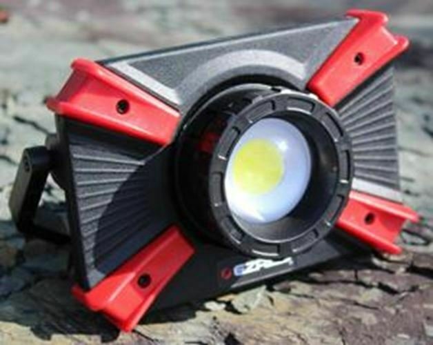 E-Z RED Focusing Rechargeable AreaWork Light EZXLF1000