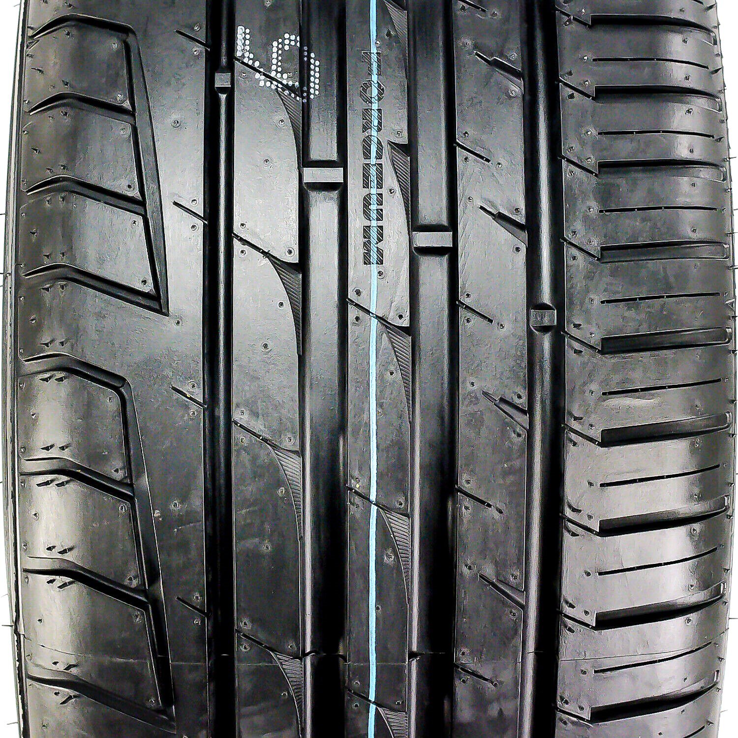 Forceum Octa 235/50R18 ZR 101Y XL A/S High Performance All Season Tire
