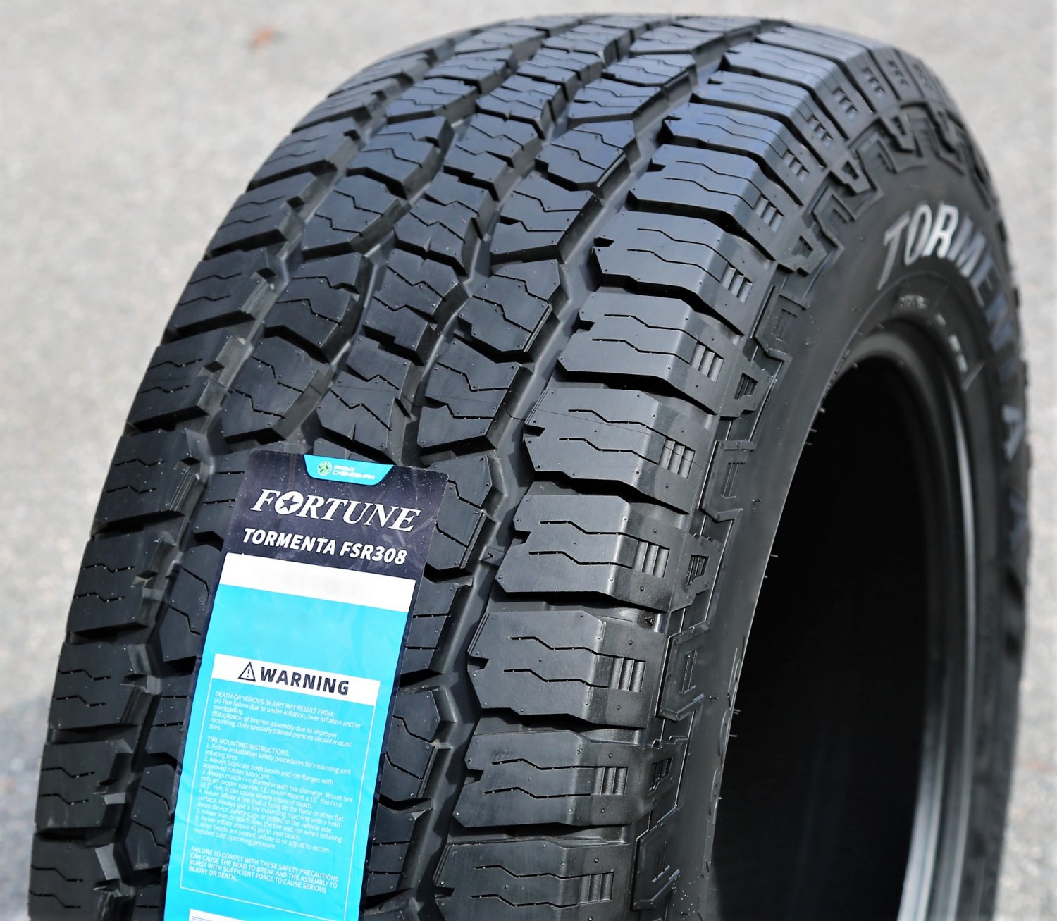 Fortune Tormenta A/T FSR308 265/65R18 114T AT All Terrain Tire