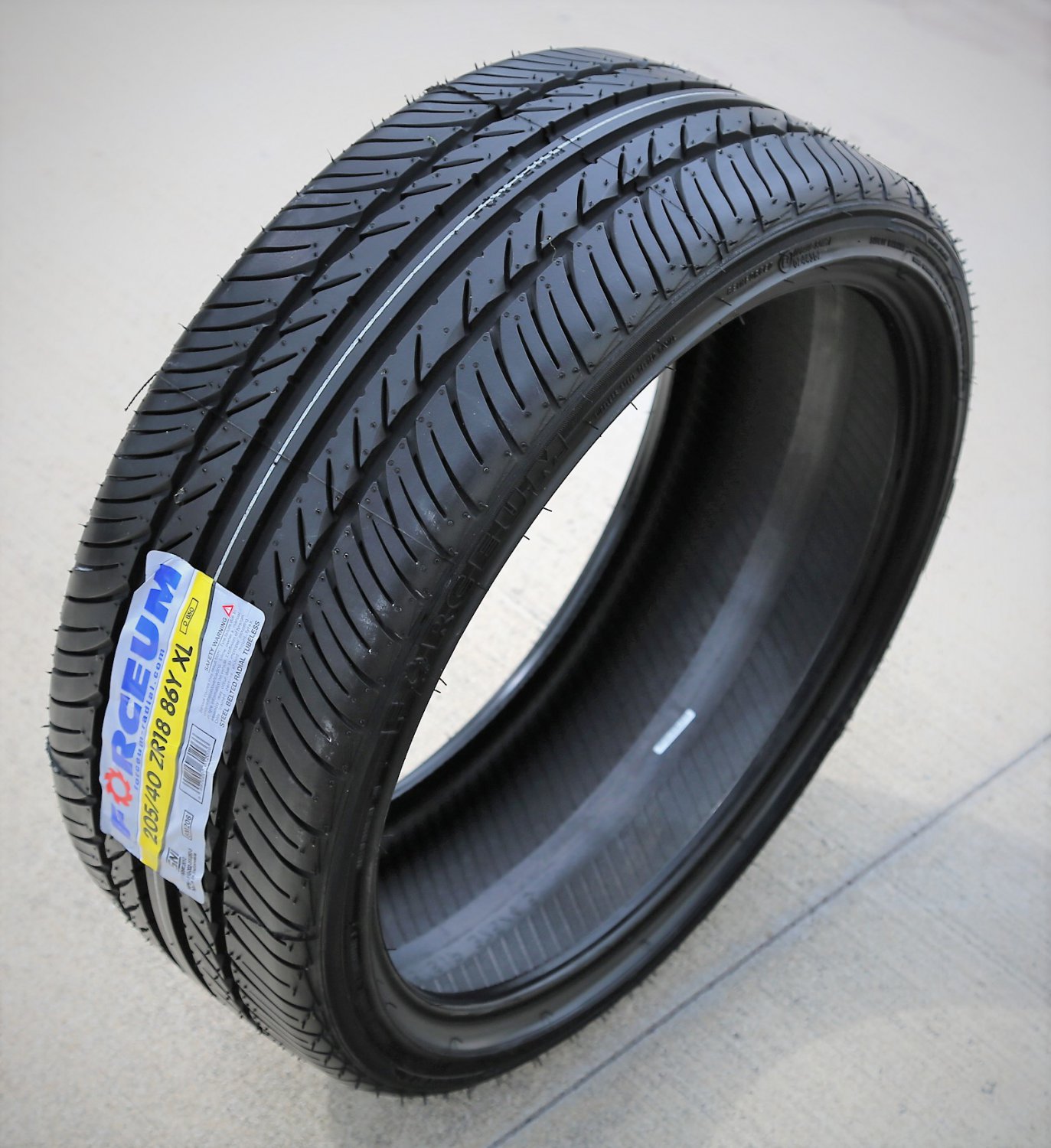 Tire Forceum D850 205/40R18 ZR 86Y XL A/S High Performance All Season