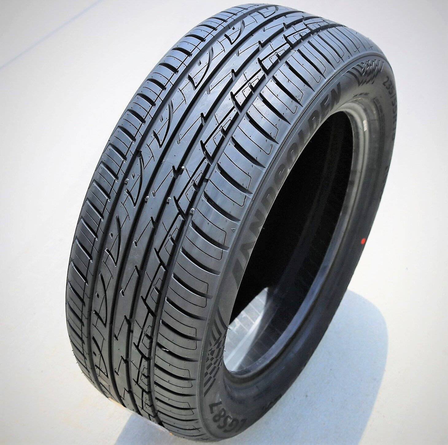 Tire Landgolden LGS87 235/55R18 100V A/S All Season Performance