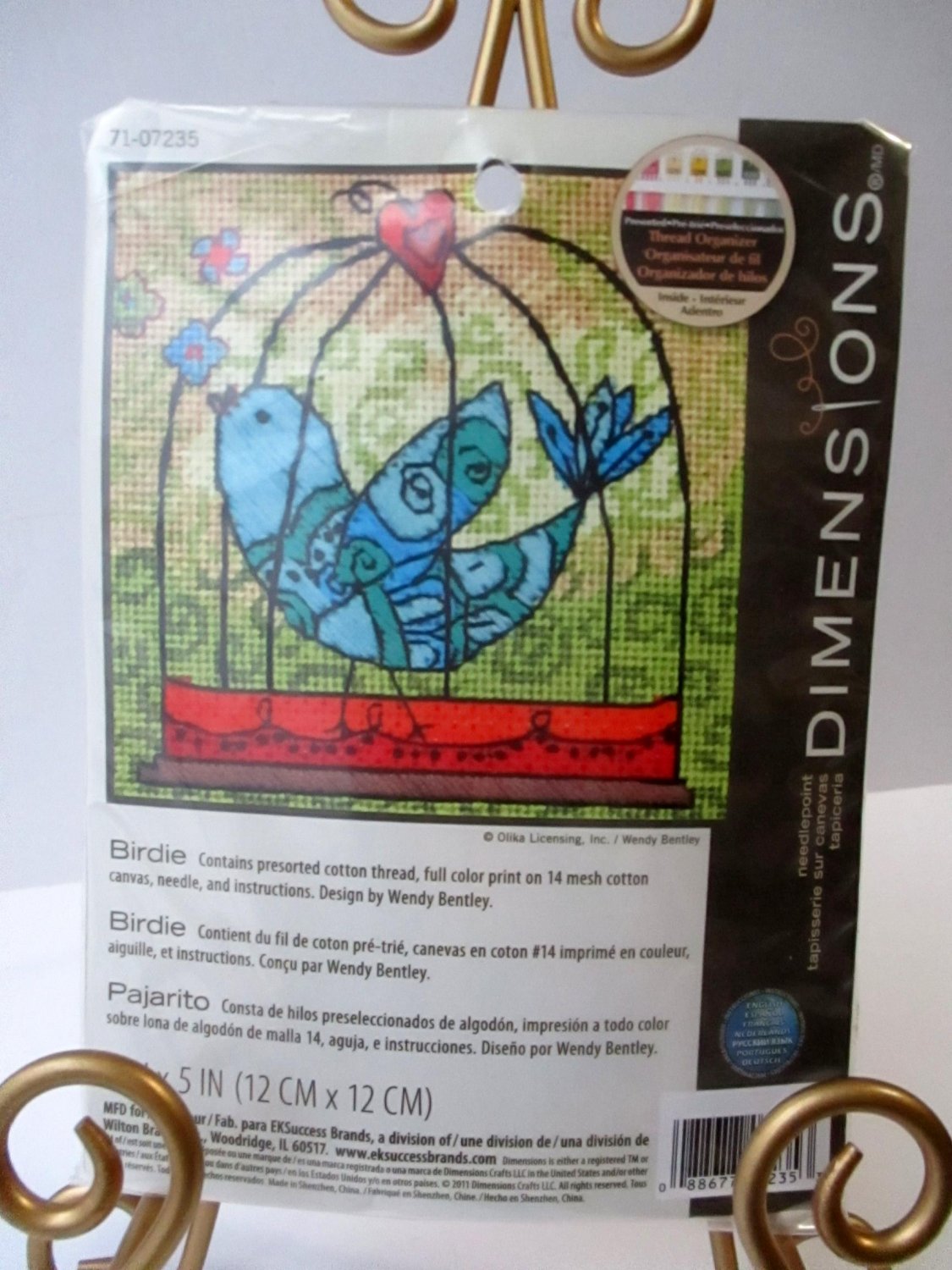 Dimensions Needlepoint Kit New Birdie Bird