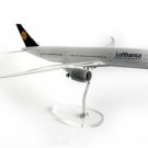 Airplane Lufthansa Airbus A350-900 Desktop Large 26"  Model Aircraft