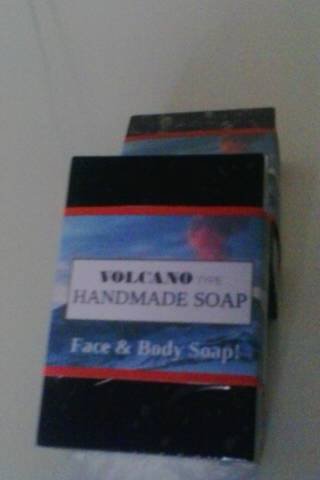 VOLCANO TYPE GOAT'S MILK SOAP WITH ACTIVATED CHARCOAL SET OF6