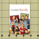 MODERN FAMILY TV SHOW CAST CUSTOM MADE REFRIGERATOR MAGNET 2009 SERIES