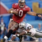 MIKE ALSTOTT 8X10 PHOTO TAMPA BUCCANEERS BUCS PICTURE NFL FOOTBALL MIKE ALSTOTT 8X10 PHOTO TAMPA BUCCANEERS BUCS PICTURE NFL FOOTBALL
