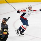 LARS ELLER 8X10 PHOTO HOCKEY WASHINGTON CAPITALS PICTURE NHL LARS ELLER 8X10 PHOTO HOCKEY WASHINGTON CAPITALS PICTURE NHL