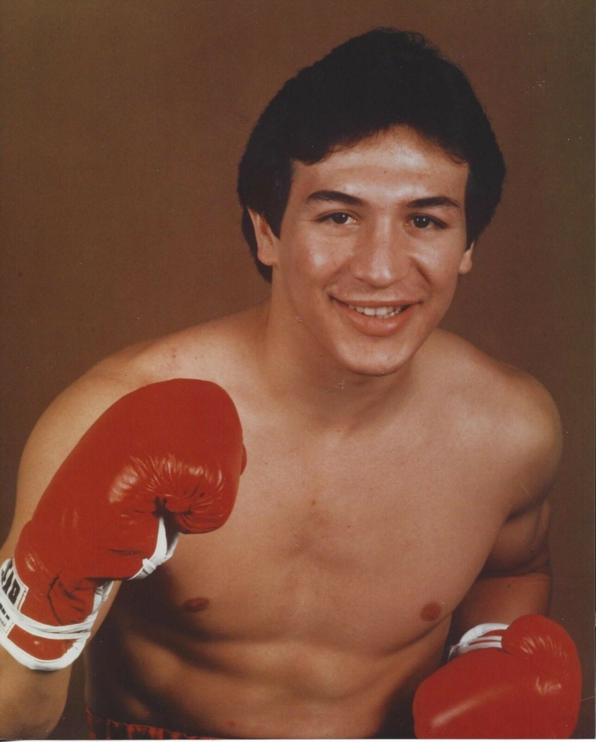 Ray Boom Boom Mancini 8x10 Photo Boxing Picture Close Up