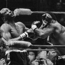 BOB FOSTER vs JOE FRAZIER 8X10 PHOTO BOXING PICTURE b/w BOB FOSTER vs JOE FRAZIER 8X10 PHOTO BOXING PICTURE b/w