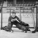 TINY THOMPSON 8X10 PHOTO HOCKEY BOSTON BRUINS NHL PICTURE
