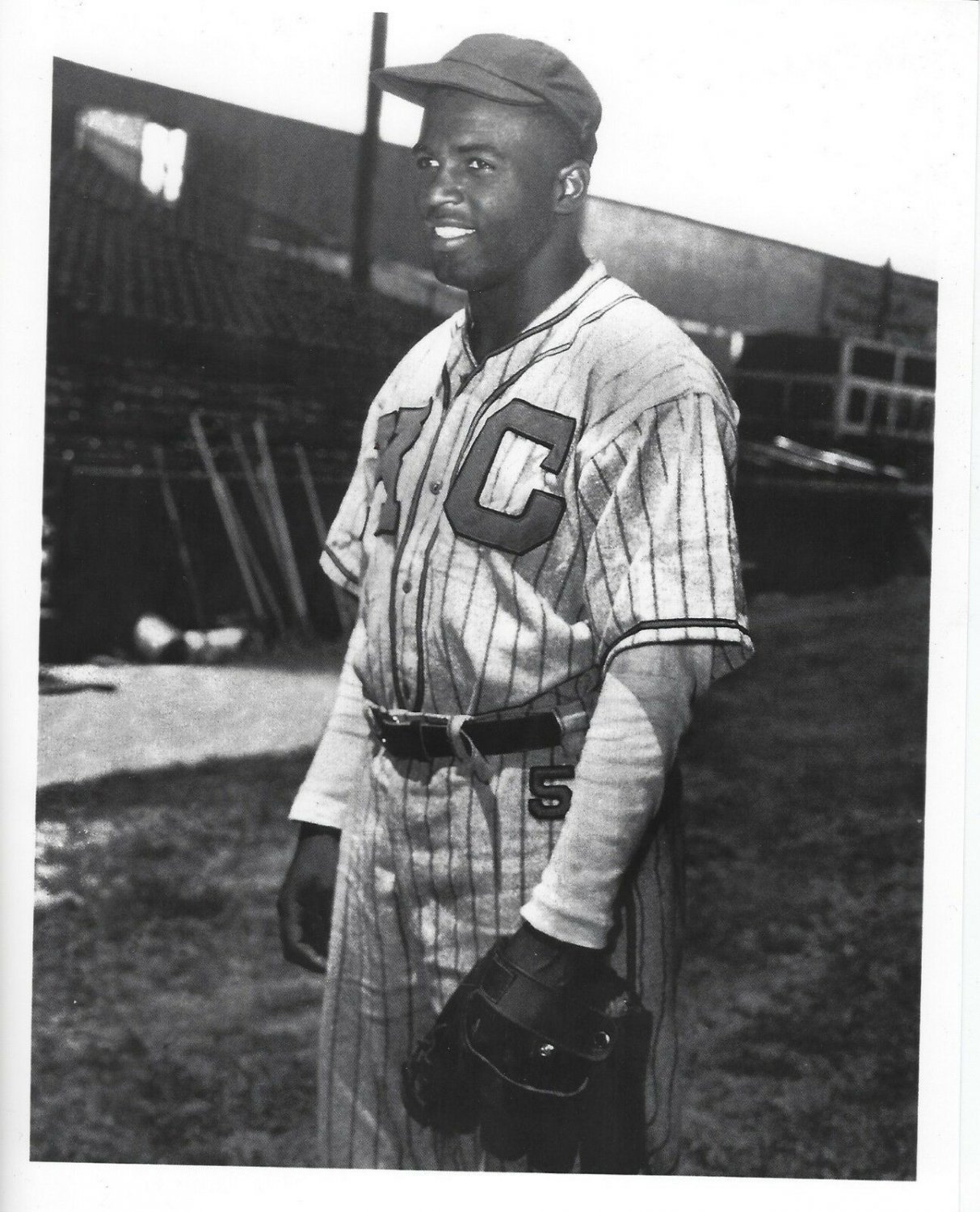 JACKIE ROBINSON 8X10 PHOTO KANSAS CITY MONARCHS BASEBALL PICTURE NEGRO ...