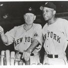 WILLIE MAYS & LEO DUROCHER 8X10 PHOTO NEW YORK GIANTS NY PICTURE BASEBALL MLB WILLIE MAYS & LEO DUROCHER 8X10 PHOTO NEW YORK GIANTS NY PICTURE BASEBALL MLB