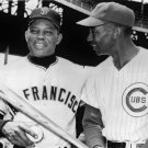 WILLIE MAYS & ERNIE BANKS 8X10 PHOTO SAN FRANCISCO GIANTS CUBS BASEBALL PICTURE WILLIE MAYS & ERNIE BANKS 8X10 PHOTO SAN FRANCISCO GIANTS CUBS BASEBALL PICTURE