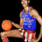 WILT CHAMBERLAIN 8X10 PHOTO HARLEM GLOBETROTTERS BASKETBALL WILT CHAMBERLAIN 8X10 PHOTO HARLEM GLOBETROTTERS BASKETBALL