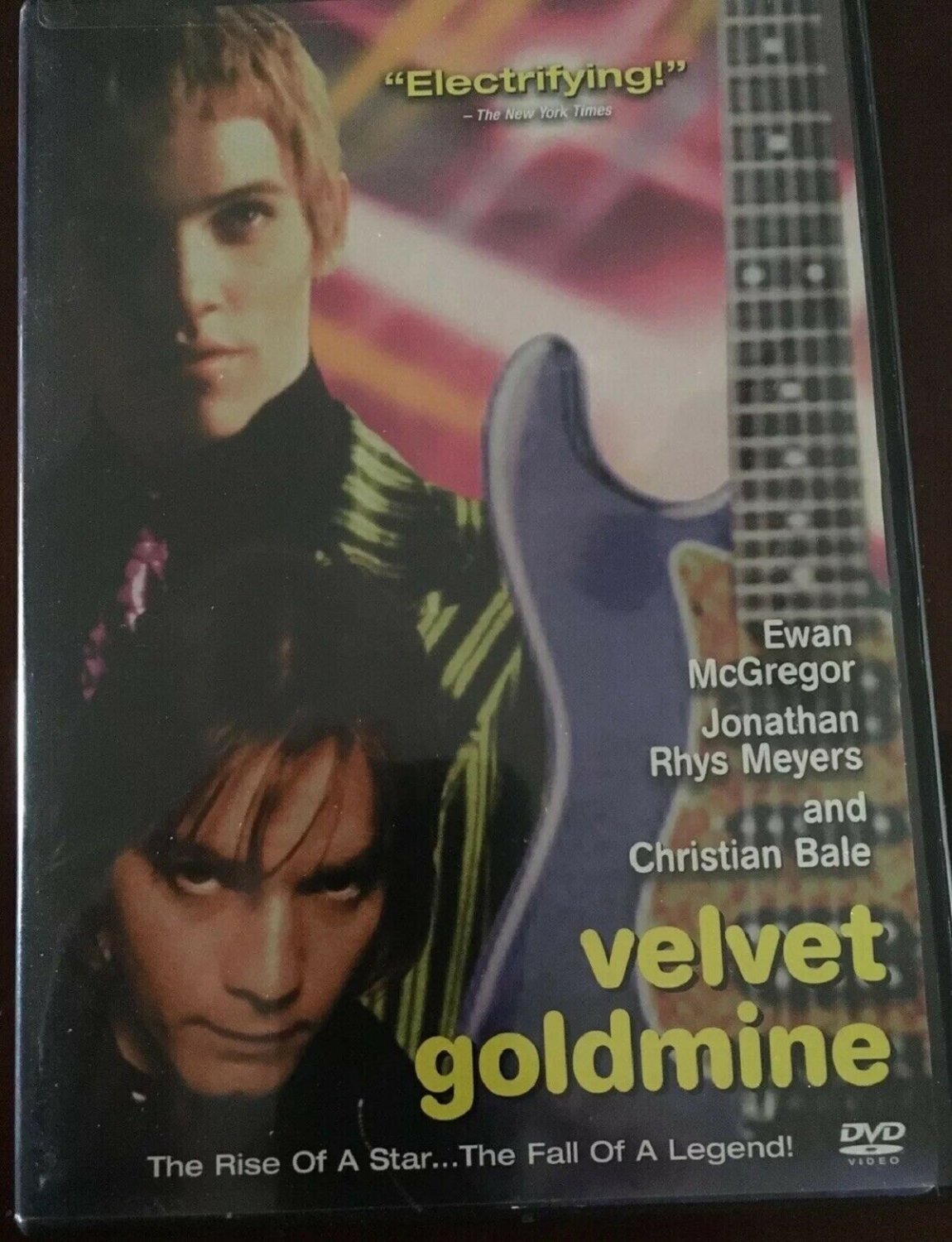 Velvet Goldmine (1998) in LIKE NEW Condition comes with INSERT