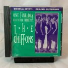 The Chiffons : One Fine Day Oldies 1 Disc CD is LIKE NEW