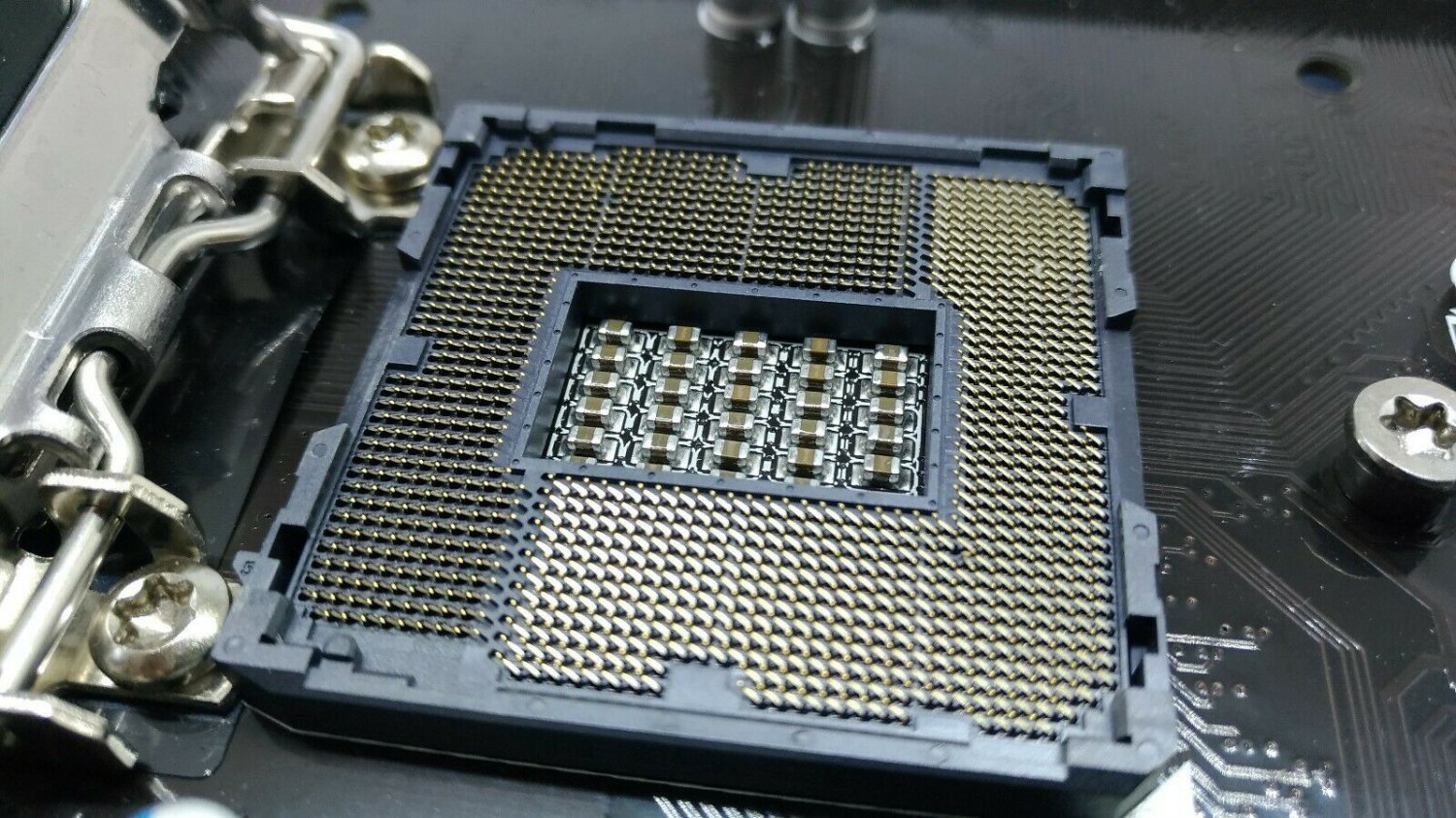 Gigabyte GAH170MD3H DDR3 Motherboard Bent Pins