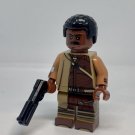 KoloToys Greef Karga Minifigure Star Wars The Mandalorian Minifigures