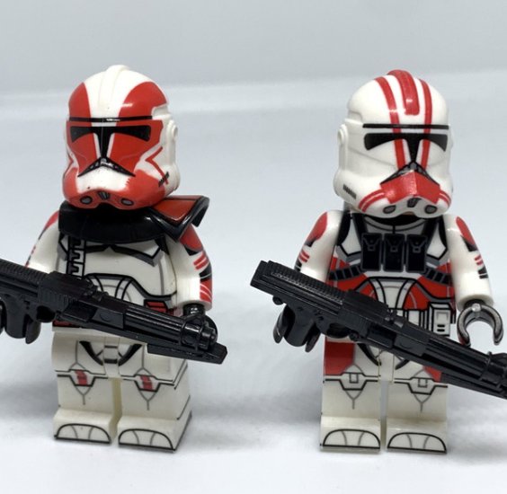 KoloToys Clone Captain Grey and Captain Styles Minifigures Star Wars Clone Troopers Minifigures