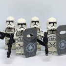 KoloToys 4 Clone Trooper Minifigures Star Wars Clone Riot Shield Troopers Minifigures